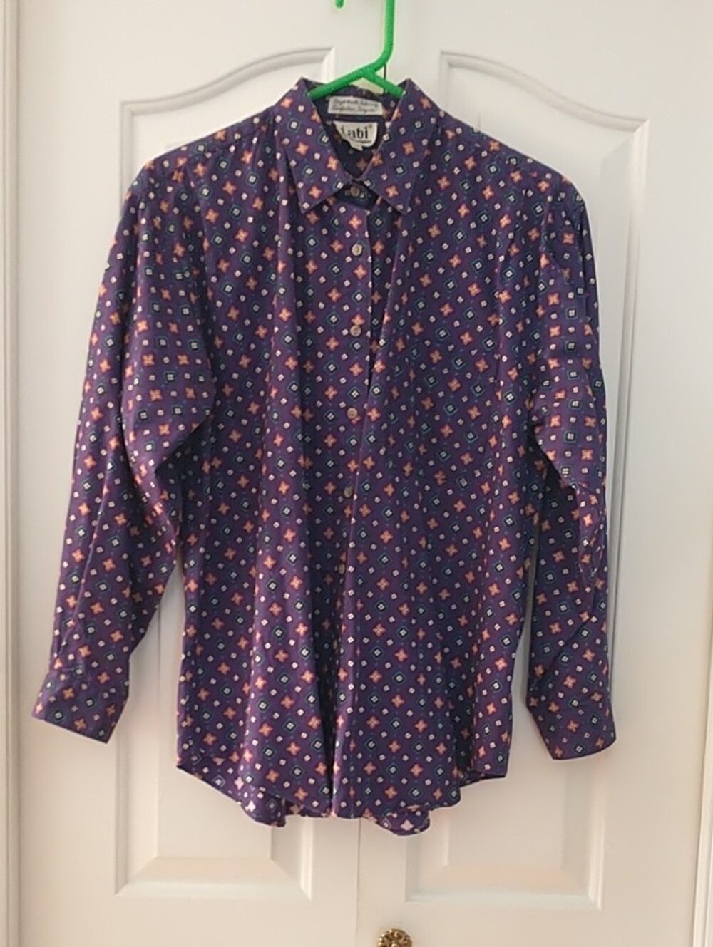 Vintage TABI International Woman Button Down Shirt Purple Pattern size Lrg